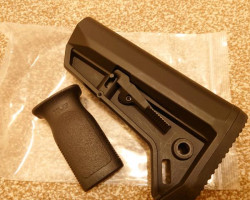 Replica Magpul stock foregrip - Used airsoft equipment