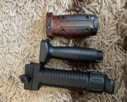 3 grips - Used airsoft equipment