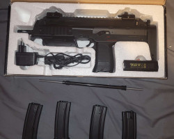 Well R4 MP7 + 3 Mags - Used airsoft equipment