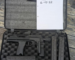 Mp9 bundle - Used airsoft equipment