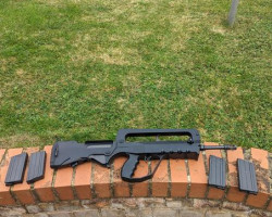 Famas - Used airsoft equipment