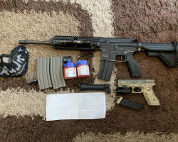 Bundle of replicas and items - Used airsoft equipment